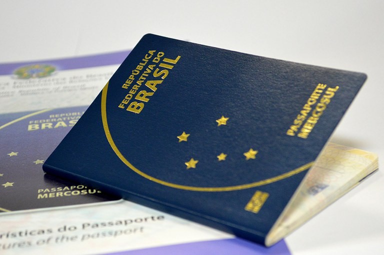 front/img/posts/passaporte-brasil-2.jpg